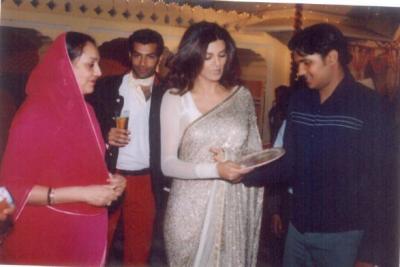 narayan with Shush